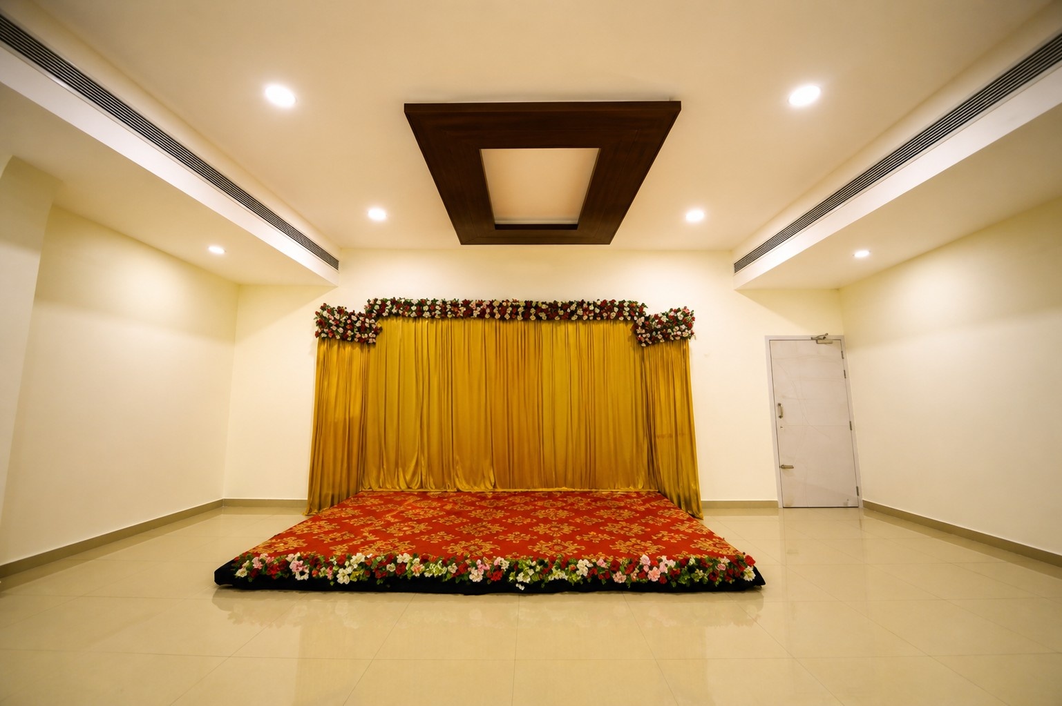 Rio Grande Residency Lobby - Luxury Hotel Madurai
